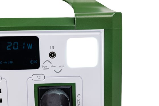빠른 충전 300W 재충전 가능한 모든 리?? 이온 배터리 LCD 디스플레이 화면으로 드론 UAV용 휴대용 전원 은행