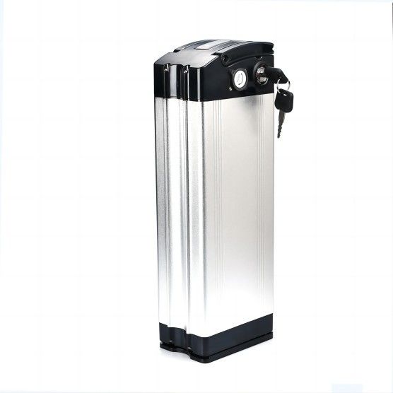휴대용 OEM 18650 리튬 전기 자전거 배터리 36V 15AH540W 전기 자전거에 대 한 블루투스와 짜개진 조각 물고기 모델 플러스