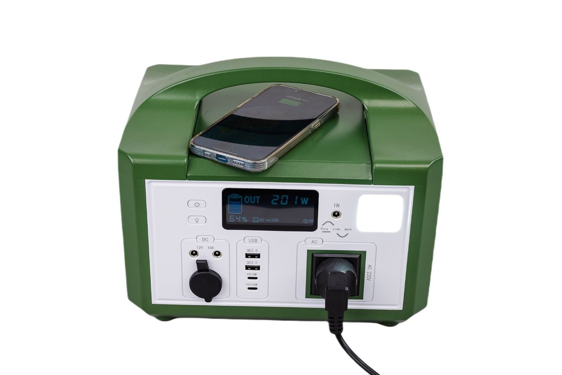 빠른 충전 MPPT 태양 전지 600W 전력 녹색 플라스틱 케이스 태양 전지 야외 백업 시스템