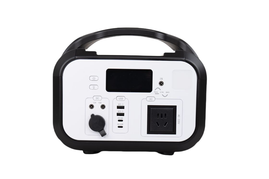 600W 매트 검은색 플라스틱 장치 고효율 MPPT 지원 태양전지 모바일 전력 은행 블루투스